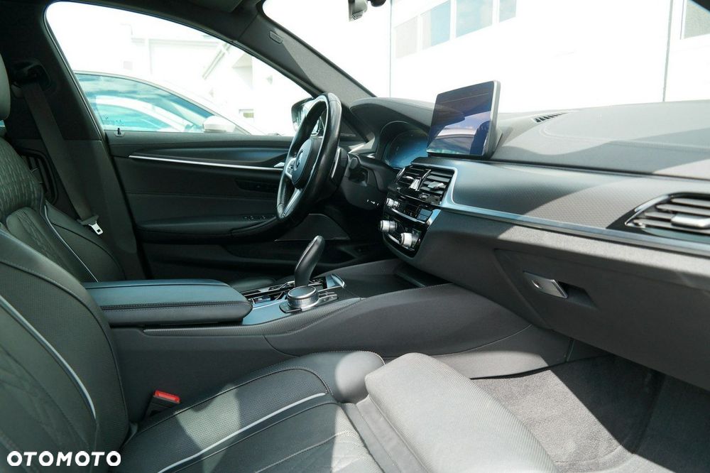 BMW Seria 5 - 12