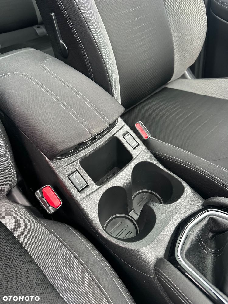 Nissan Qashqai 1.6 DIG-T 360 - 25