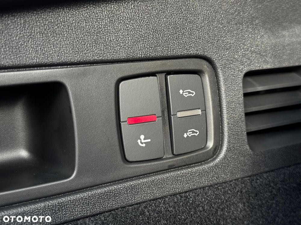 Audi SQ5 Sportback - 35