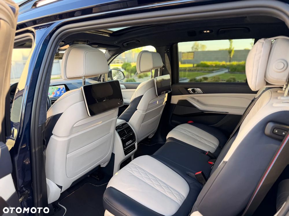 BMW X7 xDrive40d mHEV - 20