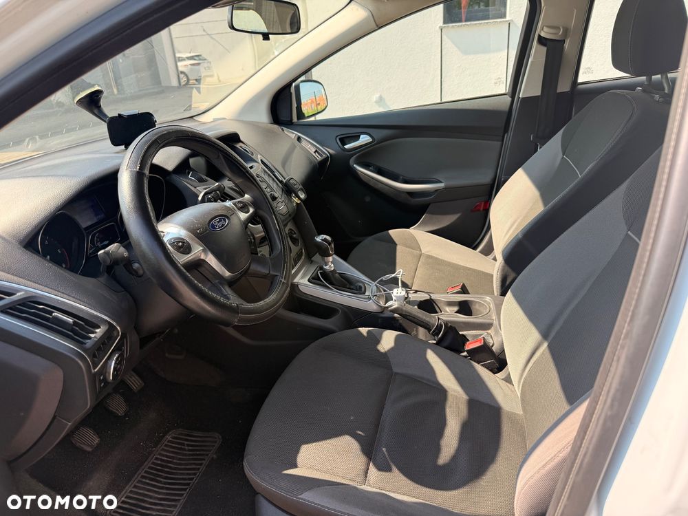 Ford Focus ver-1-6-tdci-edition - 7