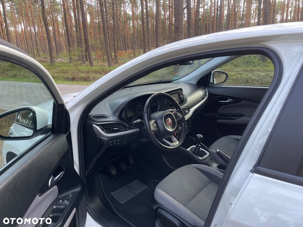Fiat Tipo 1.4 16v Sport - 11