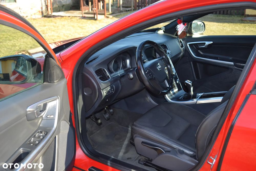 Volvo S60 D3 Drive-E Base - 9