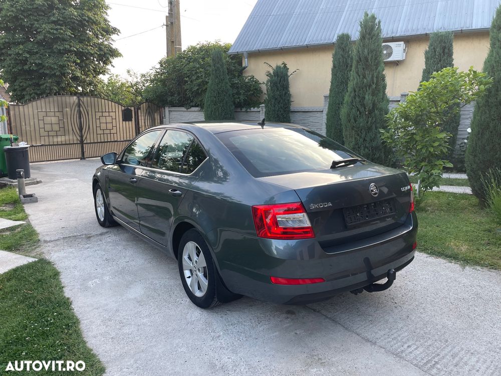 Skoda Octavia - 5