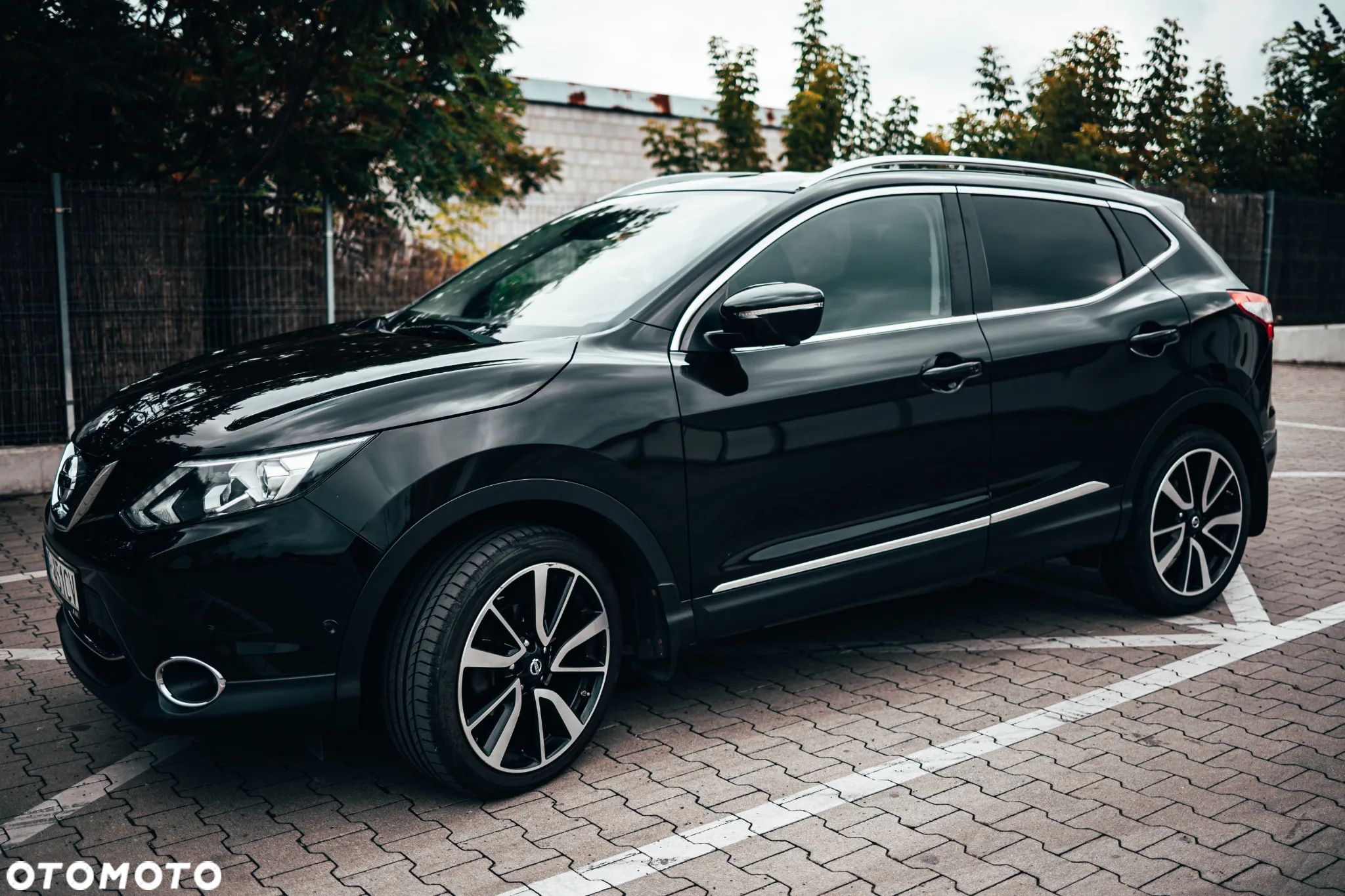 Nissan Qashqai - 1