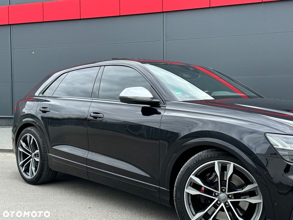Audi SQ8 - 19