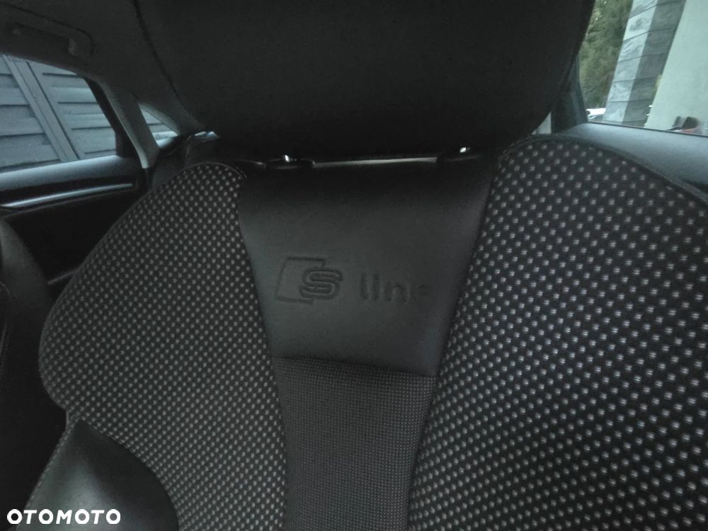 Audi A3 Limousine 1.4 TFSI S line Sportpaket - 10