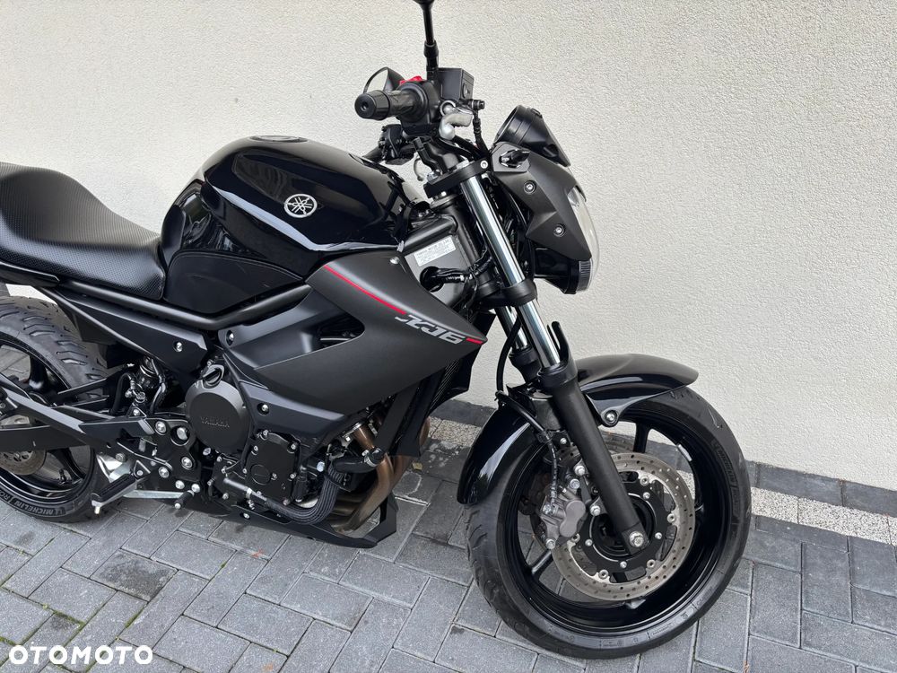 Yamaha XJ - 8