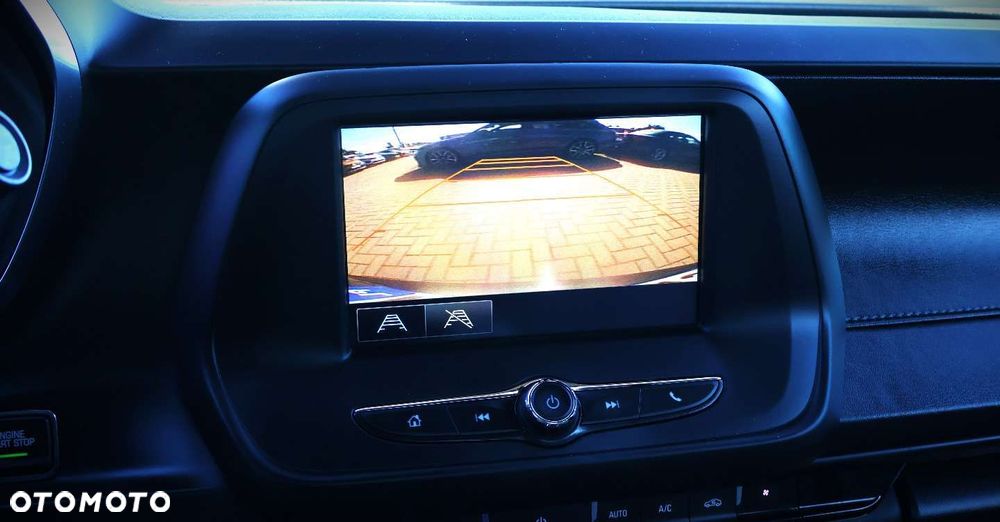 Chevrolet Camaro - 26