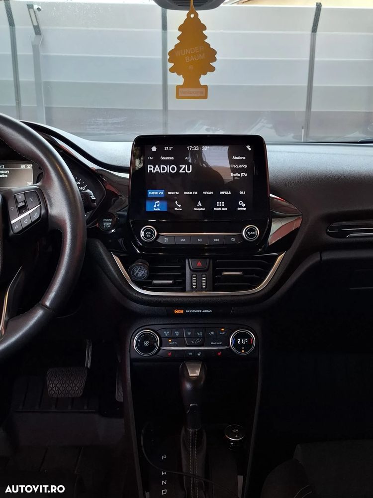 Ford Fiesta 1.0 EcoBoost Powershift Titanium - 6