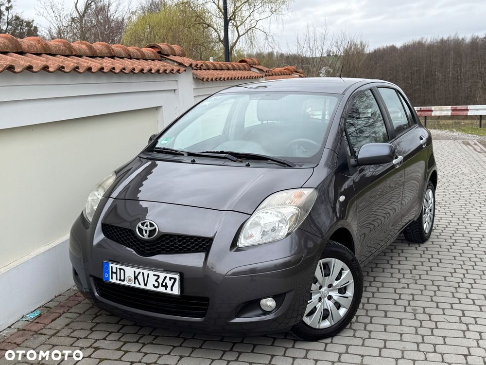 Toyota Yaris - 7