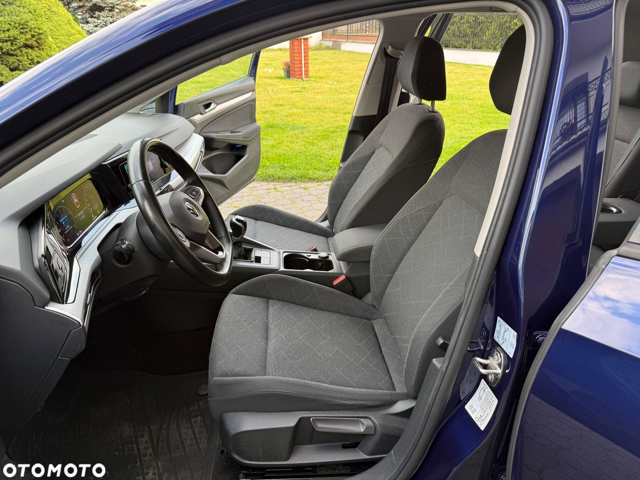 Volkswagen Golf VIII 1.5 TSI EVO Life - 18