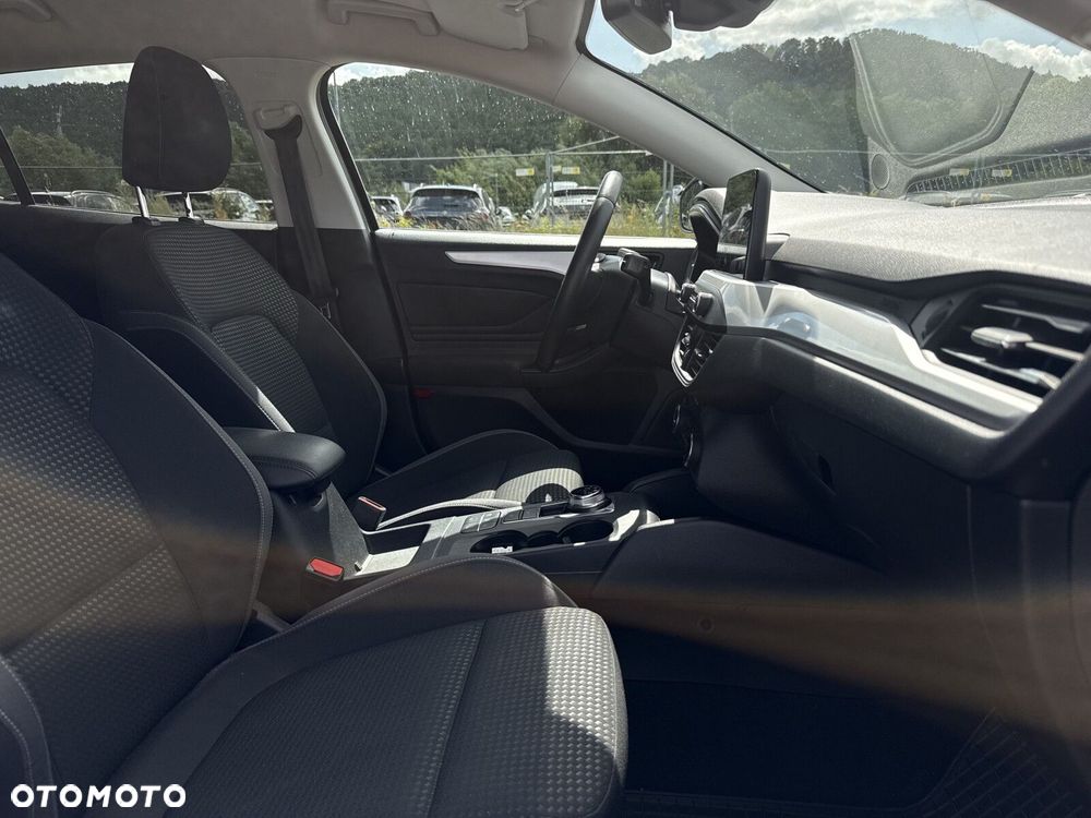 Ford Focus - 13