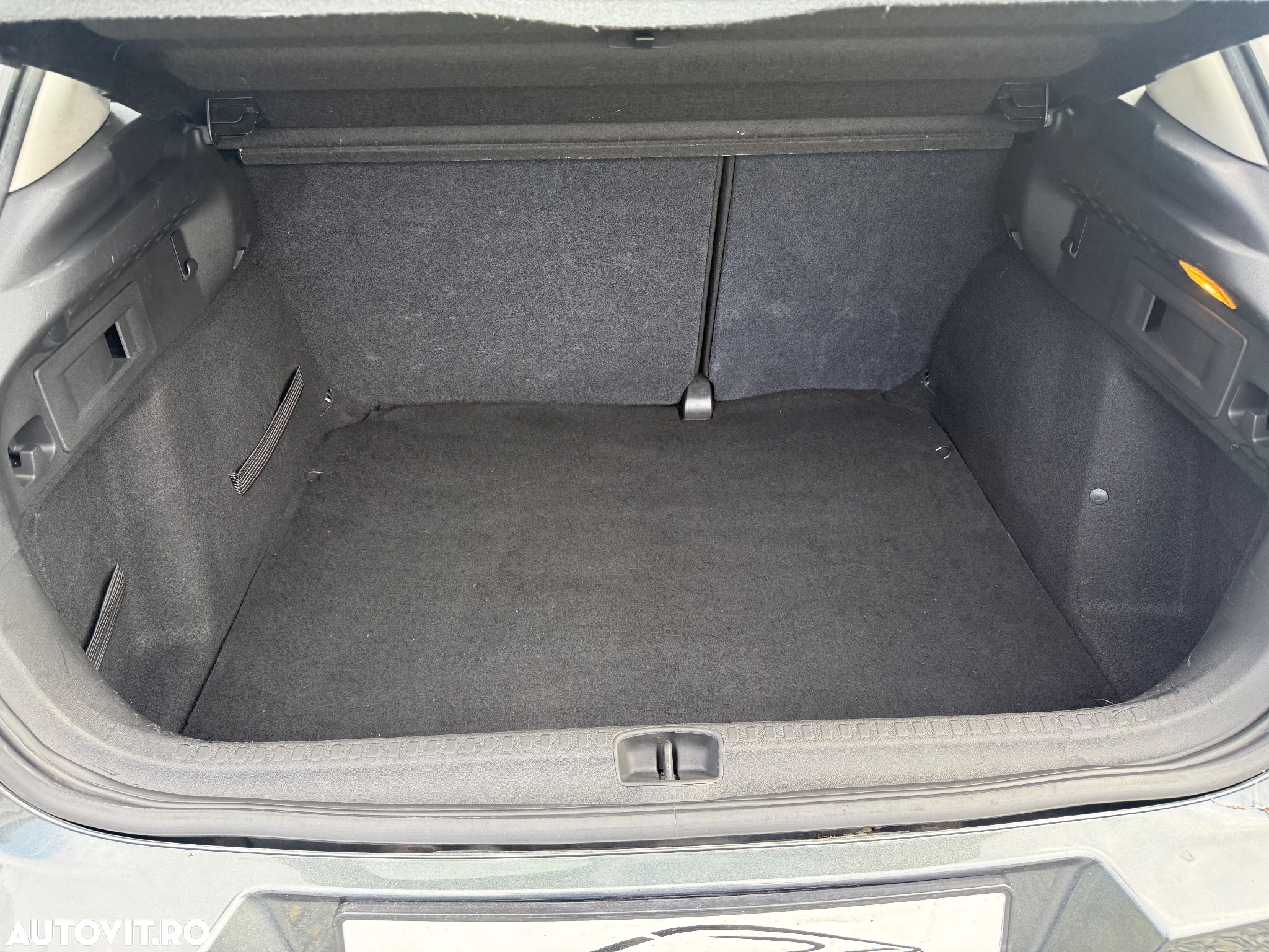 Citroën C4 1.6 HDI FAP BVM Attraction - 7