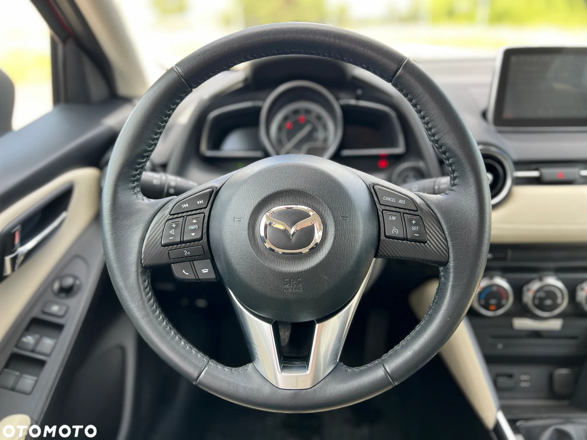Mazda 2 SKYACTIV-G 90 White Edition - 23