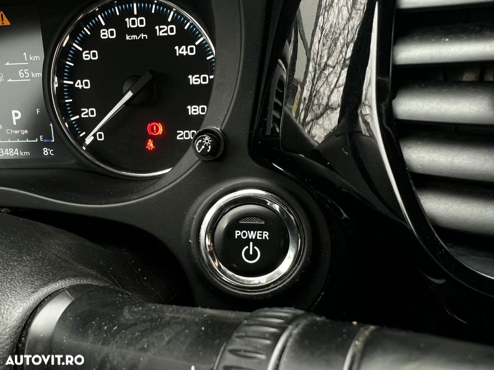 Mitsubishi Outlander - 18