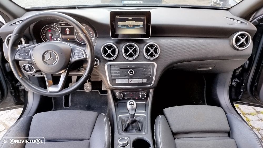 Mercedes-Benz A 180 d Style - 17