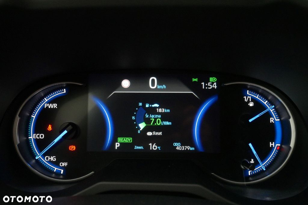 Toyota RAV4 - 9
