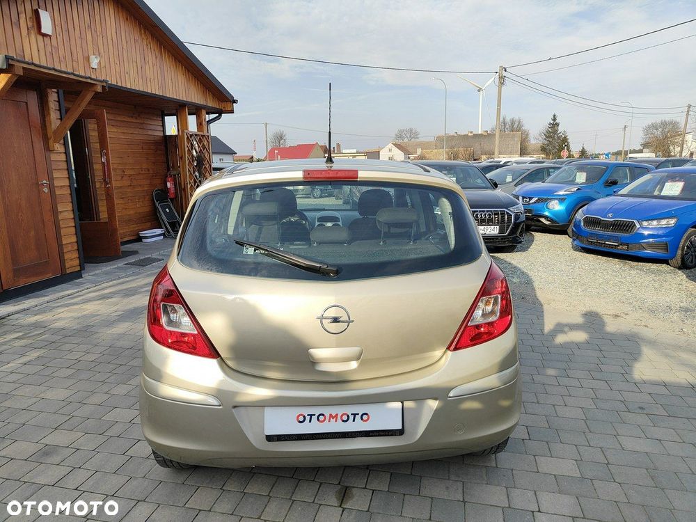 Opel Corsa 1.2 16V - 7