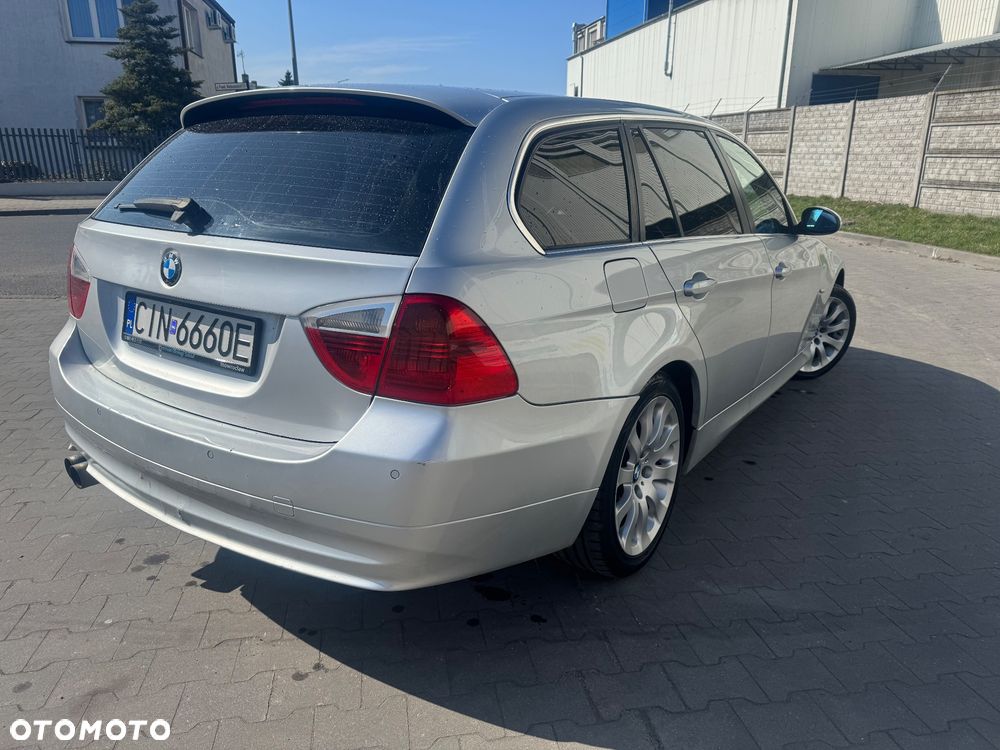 BMW Seria 3 330d DPF - 4