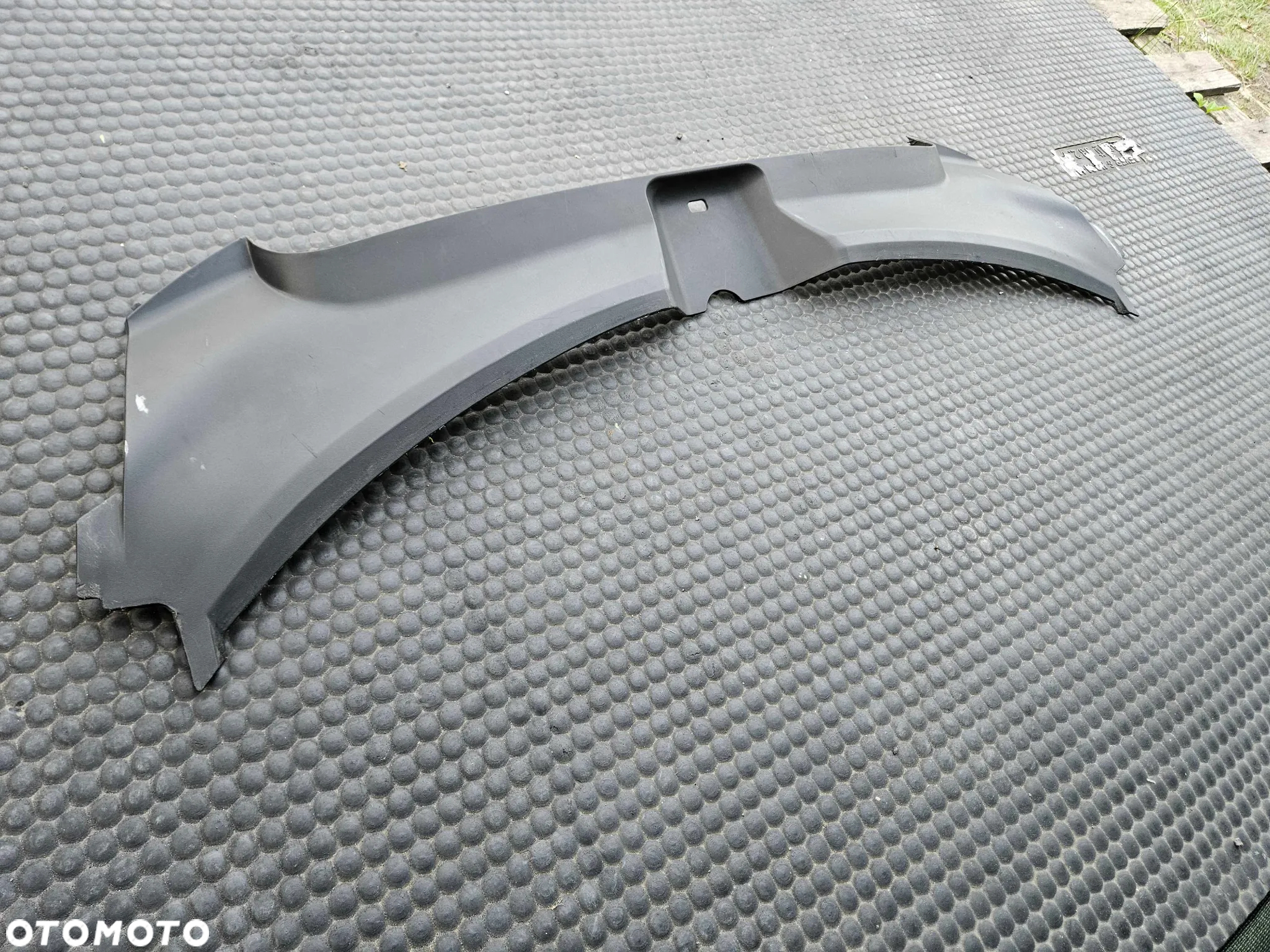 Oslona 4F0807081 Pasa Przedniego Zderzaka Nakladka Maskownica Zamek Audi A6 C6 2005r - 8