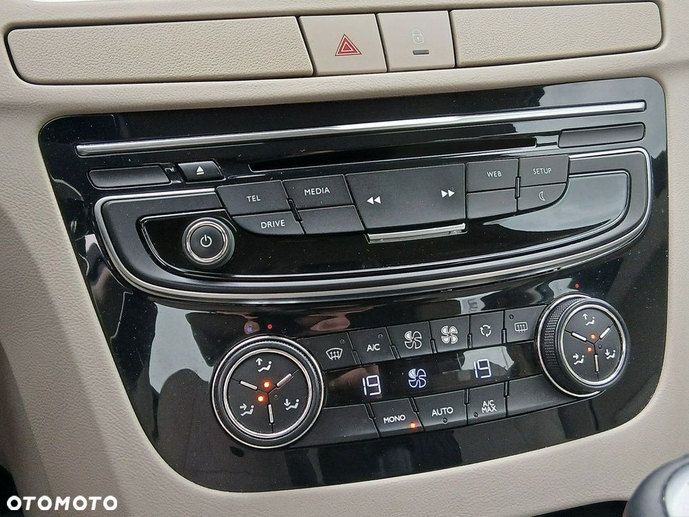 Peugeot 508 2.0 HDi Allure - 22