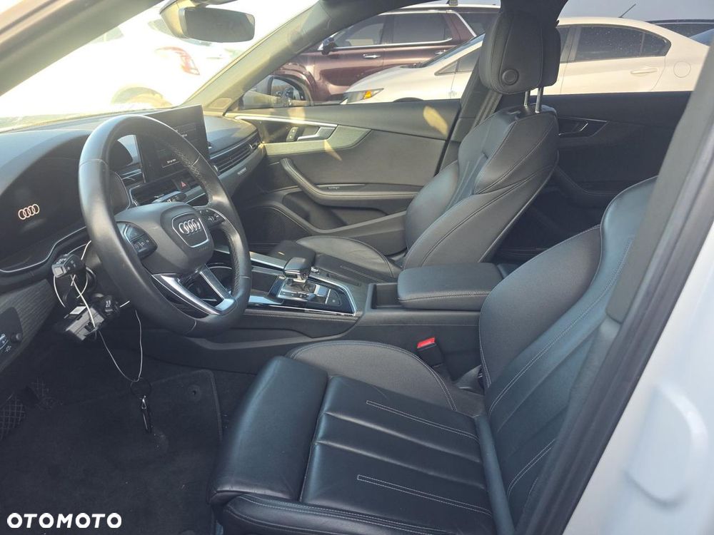 Audi A4 Limousine - 8