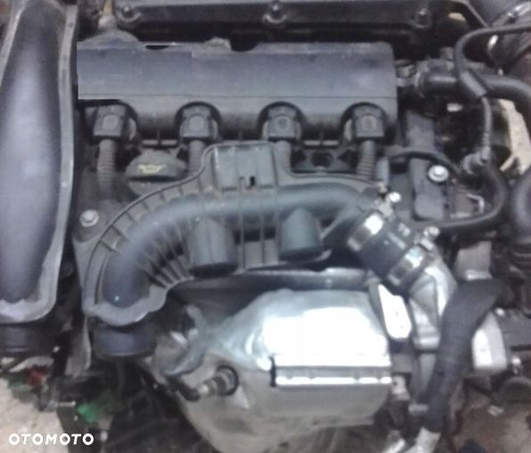 Silnik kmplt Peugeot RCZ 240K THP 1.6 5FG Eur5 14r - 1