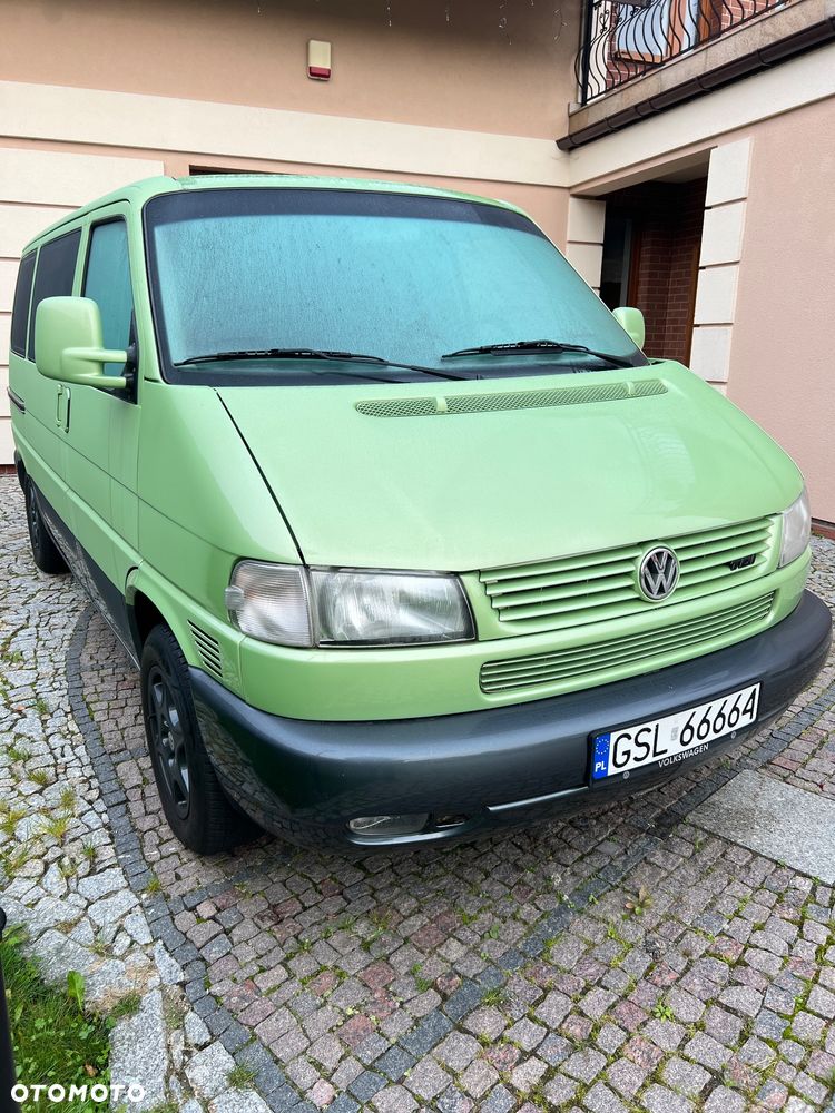 Volkswagen Multivan Standard - 23