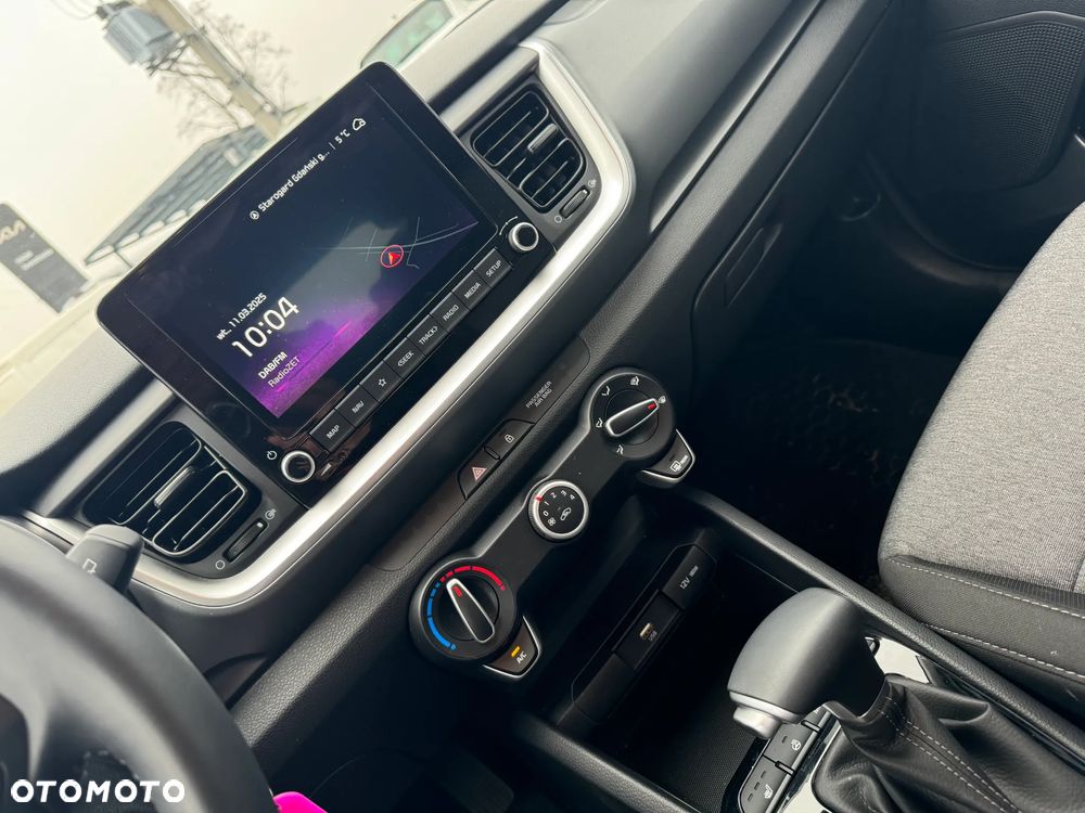 Kia Stonic 1.0 T-GDI M DCT - 4