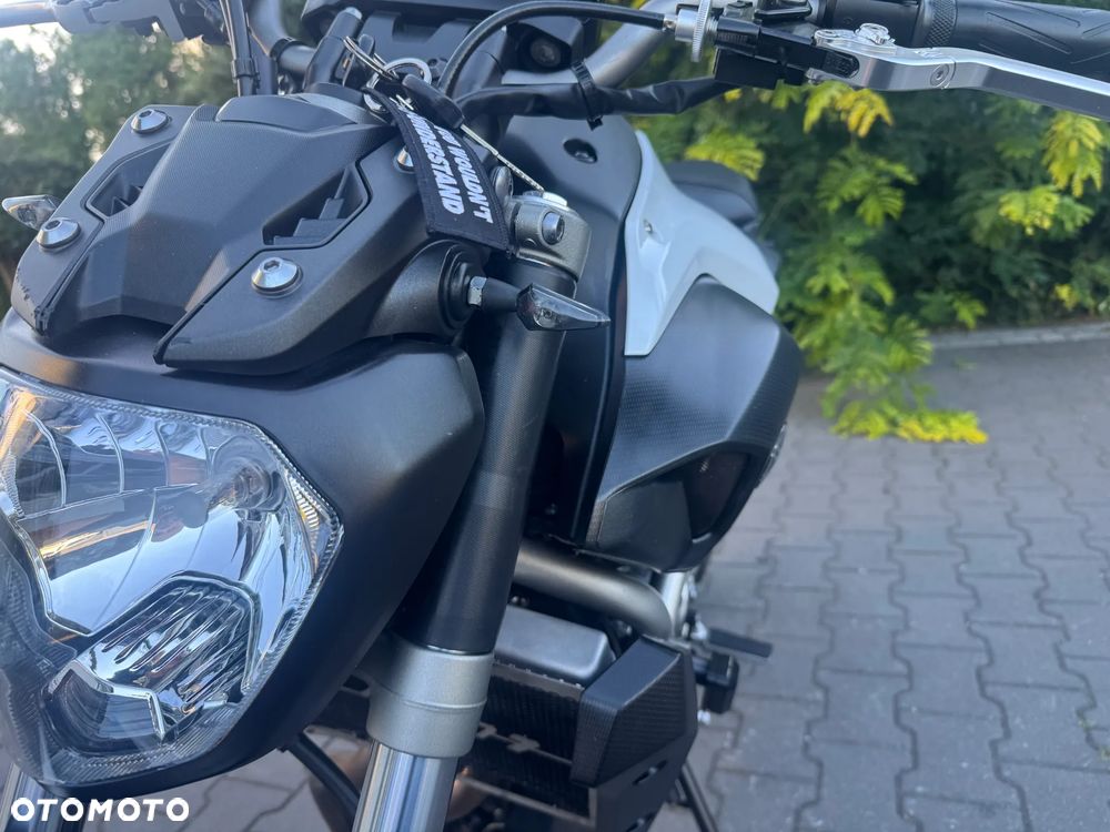 Yamaha MT - 32