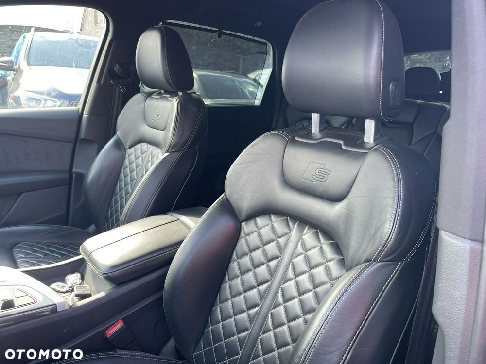 Audi SQ7 4.0 TDI Quattro Tiptronic - 17