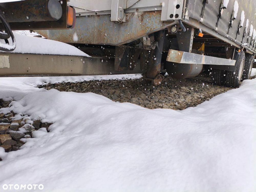 Schmitz Cargobull 8.2 m tandem na tarczach firanka drzwi 19.5 bliźniak - 3