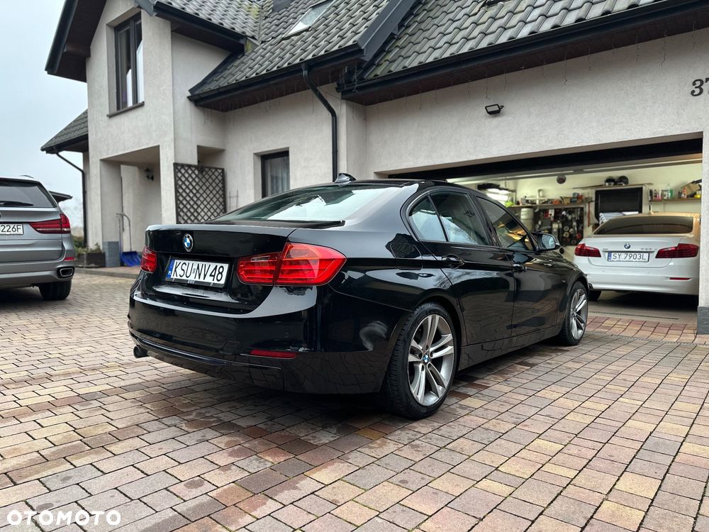 BMW Seria 3 320d DPF Edition Sport - 8