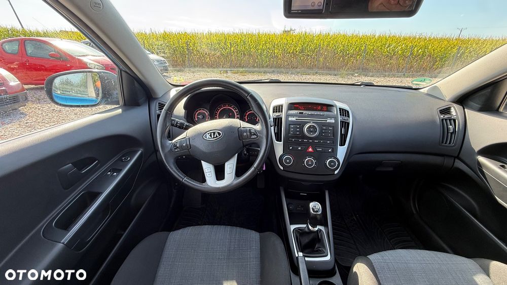 Kia Ceed 1.4 CVVT Edition 7 - 10