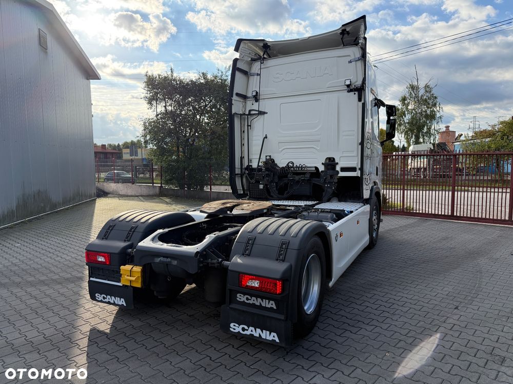 Scania - 9