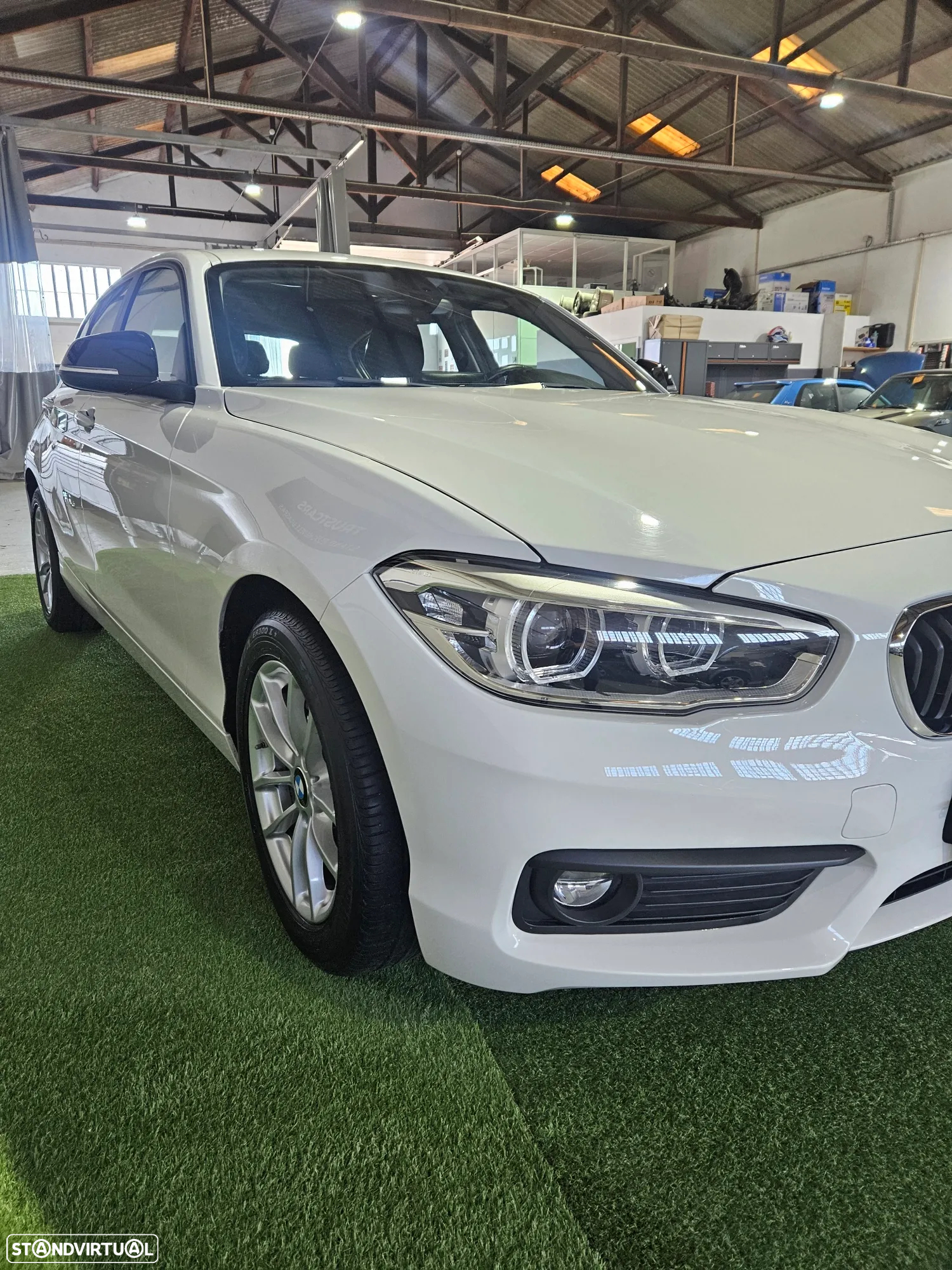 BMW 116 d EfficientDynamics Edition Sport Line - 8