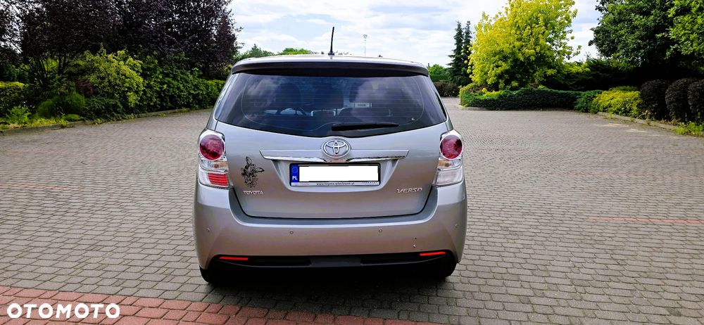 Toyota Verso 2.0 D-4D Premium - 9