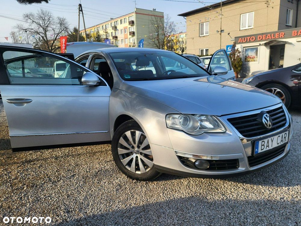 Volkswagen Passat - 2