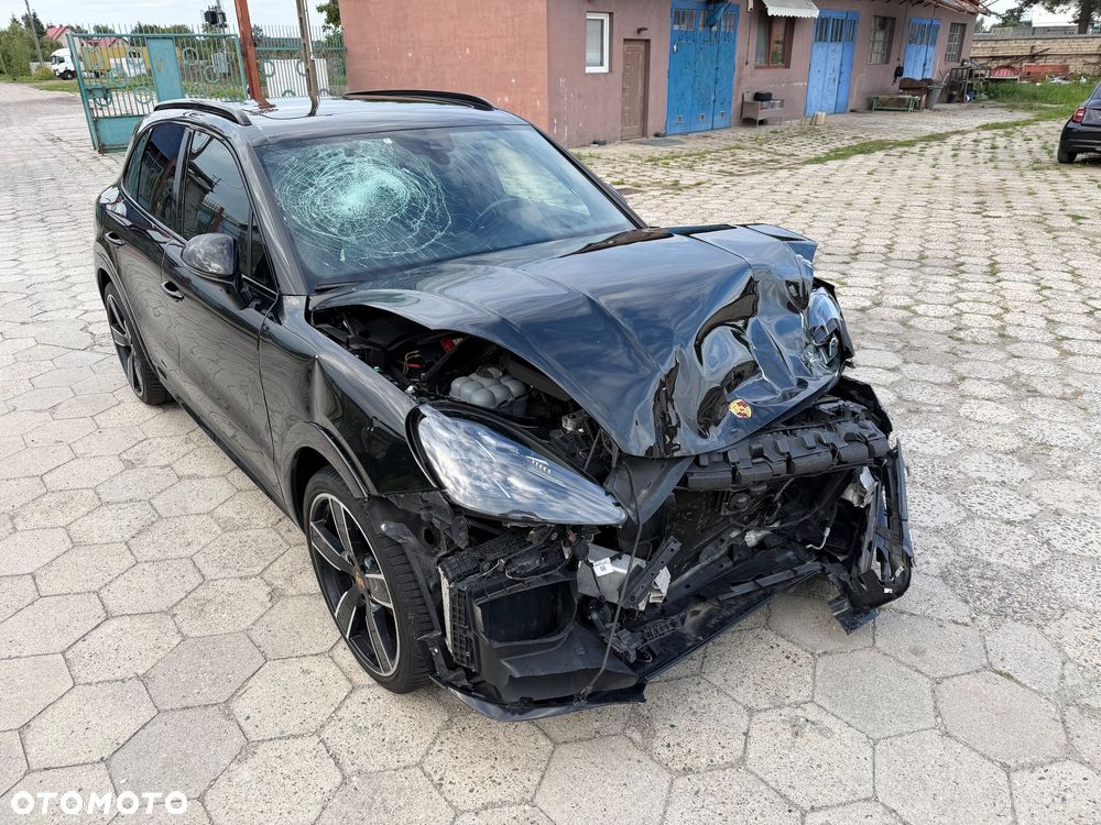 Porsche Cayenne E-Hybrid Tiptronic S - 17