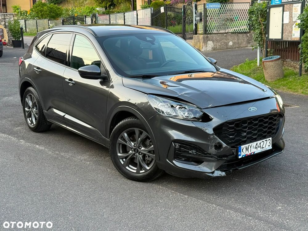 Ford Kuga 2.5 Duratec PHEV ST-LINE X - 24
