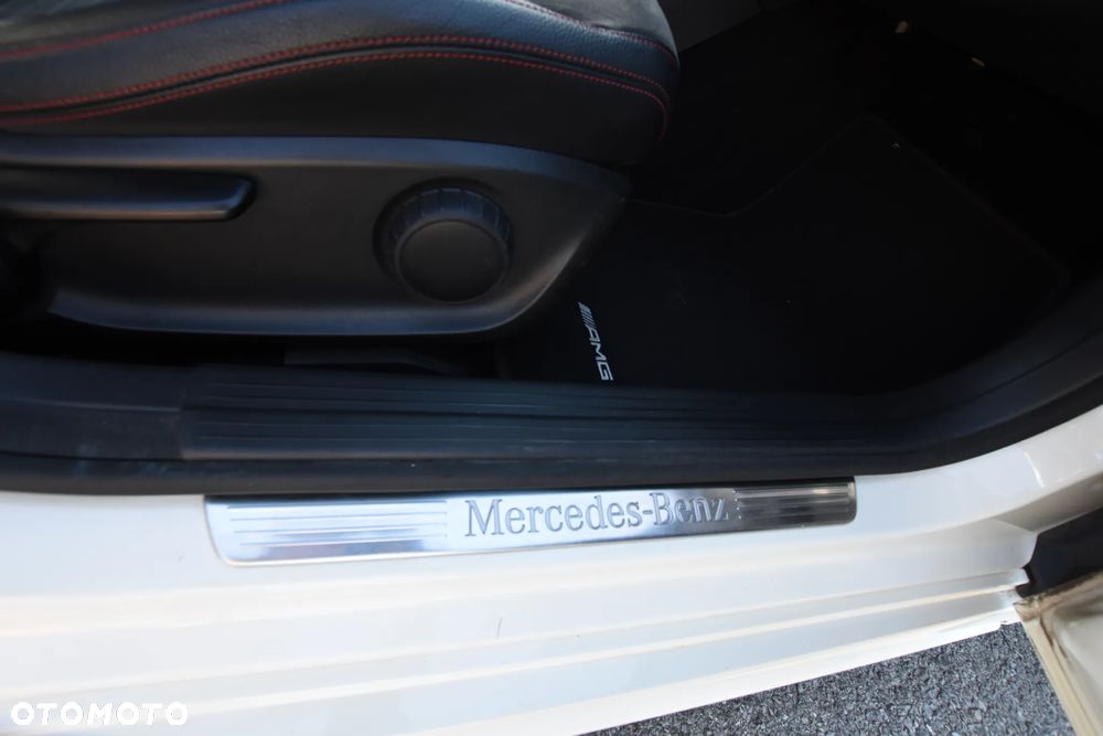 Mercedes-Benz CLA 200 AMG Line - 17