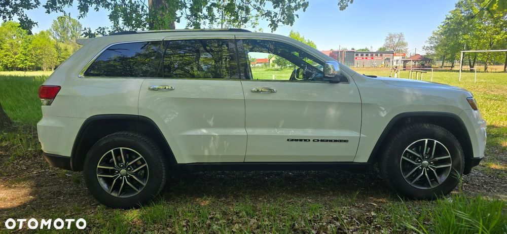 Jeep Grand Cherokee - 4