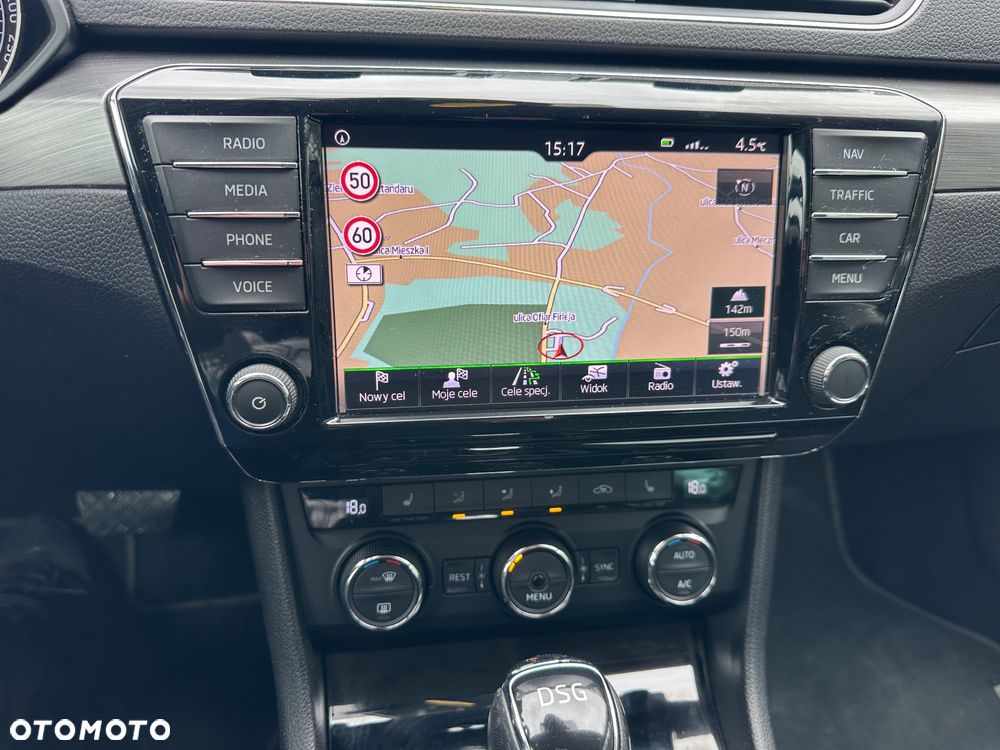 Skoda Superb 2.0 TDI DSG Ambition - 16