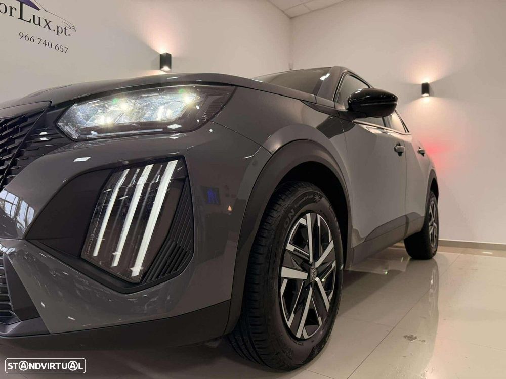 Peugeot 2008 1.2 PureTech Active - 8