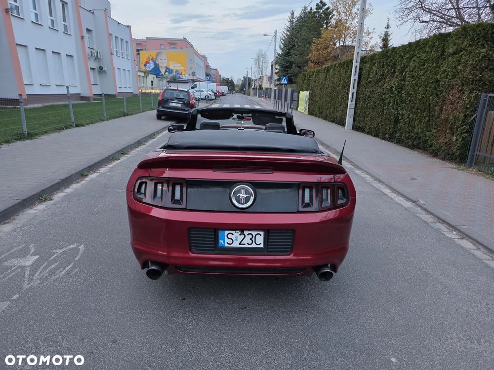 Ford Mustang 3.7 V6 Premium - 6