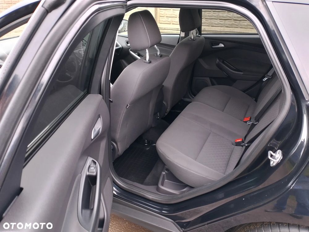 Ford Focus - 14