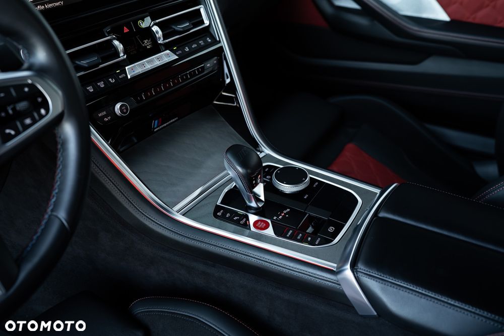 BMW M8 - 15