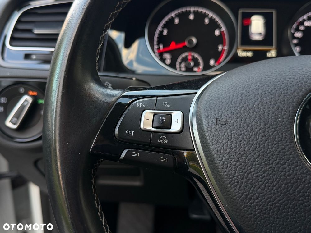 Volkswagen Golf 1.4 TSI BMT ACT Highline DSG - 19