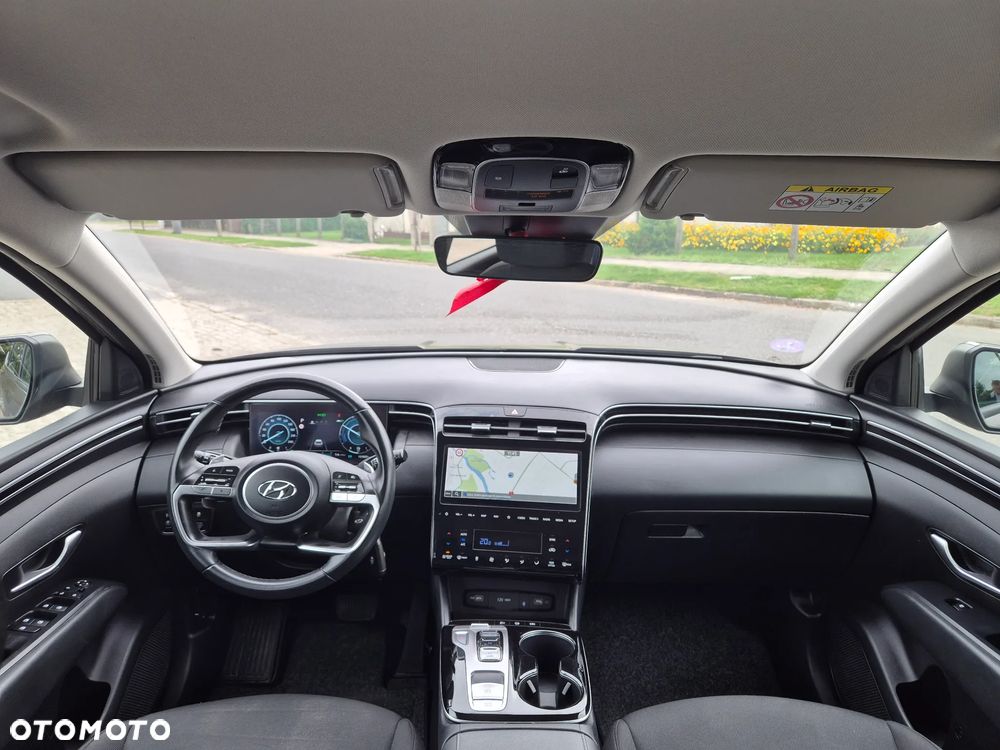 Hyundai Tucson 1.6 T-GDi HEV Modern 2WD - 16